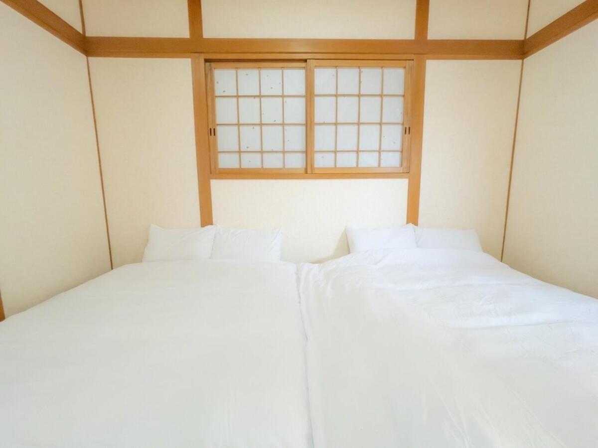 団,最大16名,レンタルサイクル無料,usjまで好アクセスの3階建て โอซาก้า